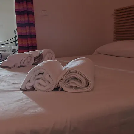 Horizon Pantelleria Bed & Breakfast *