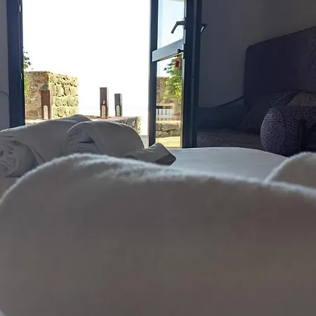 Horizon Pantelleria Bed & Breakfast