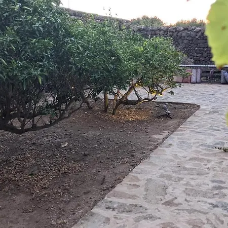 Horizon Pantelleria Bed & Breakfast *