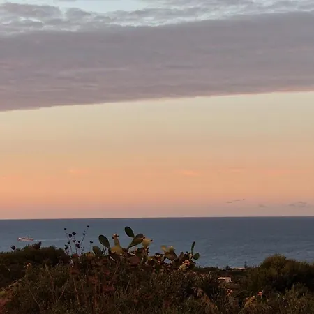 Horizon Pantelleria Bed & Breakfast *